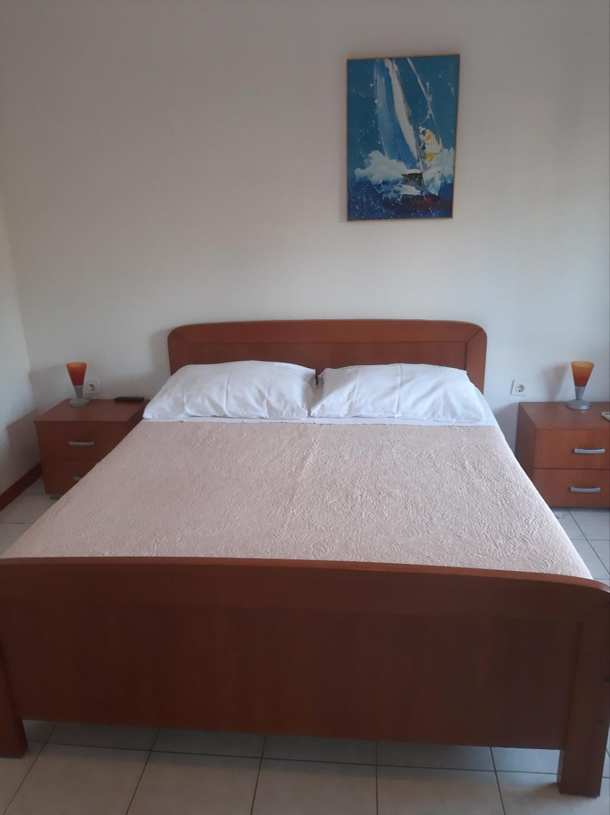 Apartmani Kadmen Ика Экстерьер фото